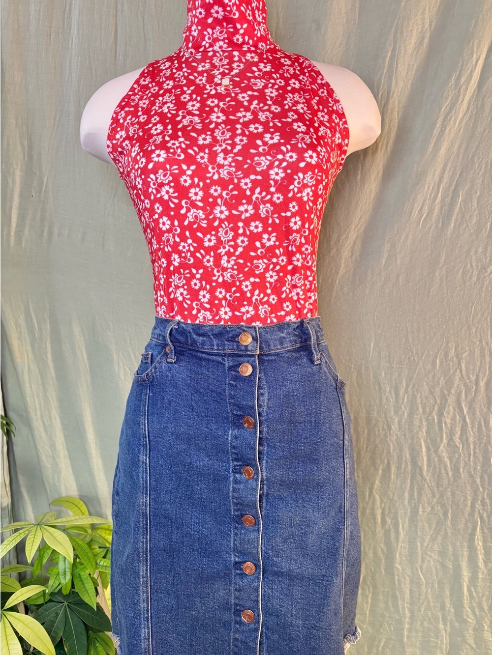 Red Floral High-Neck Bodysuit #vintage #cottagecore